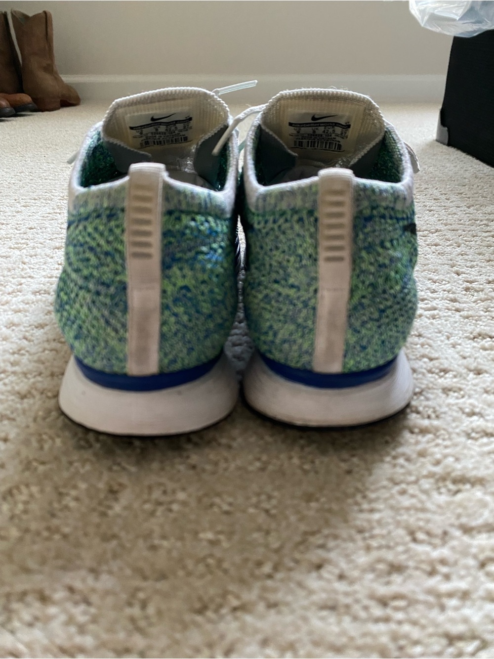 Nike Flyknit Racer - Green/Blue Knit - Picture 5 of 7